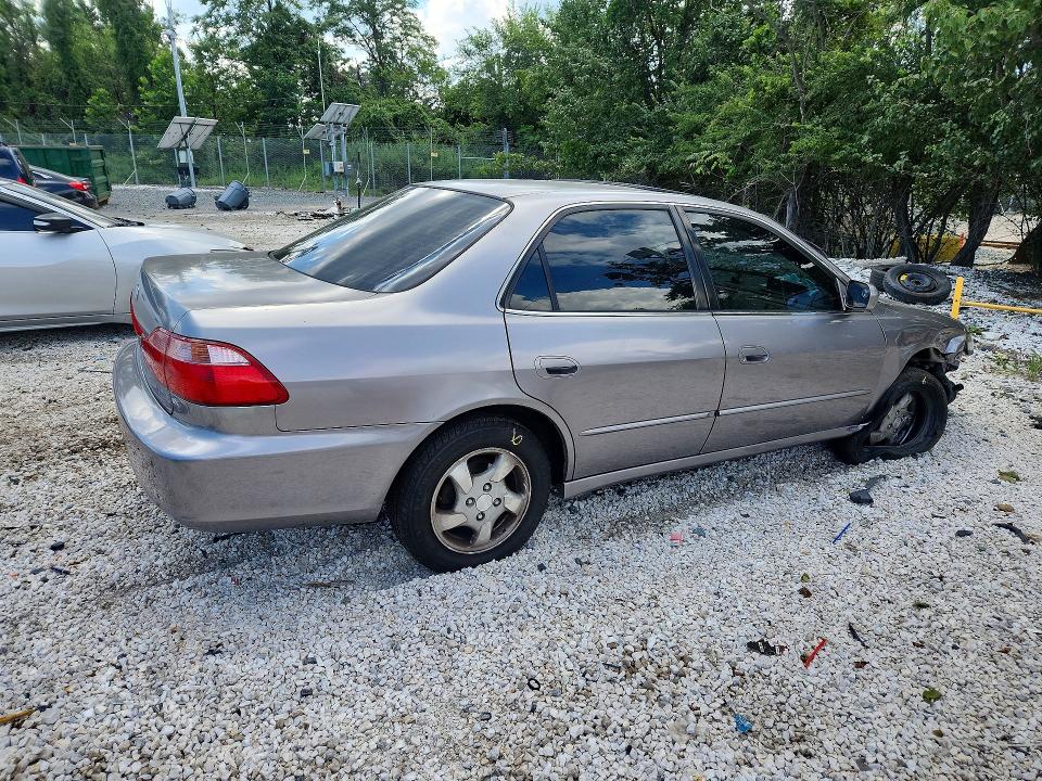 Aukcja sprzedaży 2000 Honda Accord, vin: JHMCG6600YC030479, numer aukcji: 63639036