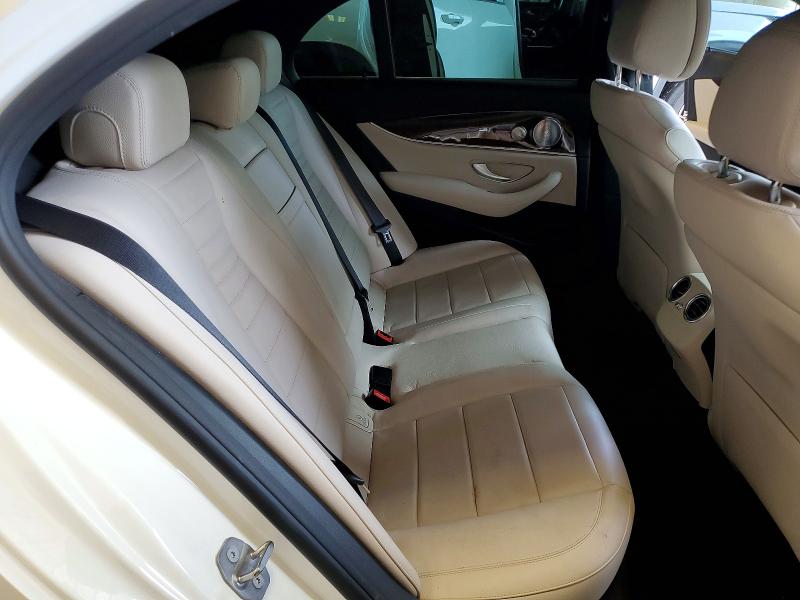 61333326 :رقم المزاد ، WDDZF4JB3HA049265 vin ، 2017 Mercedes-benz E مزاد بيع