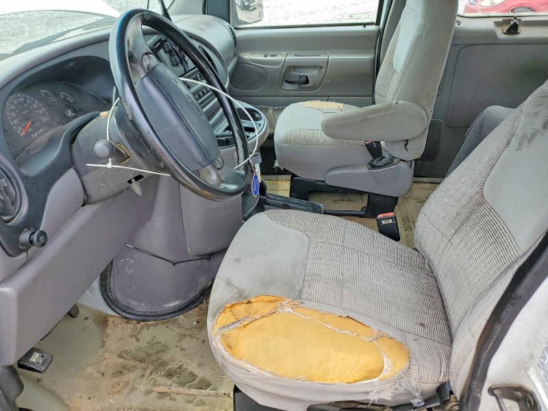 62934966 :رقم المزاد ، 1FBSS31L9WHA44882 vin ، 1998 Ford E350 مزاد بيع