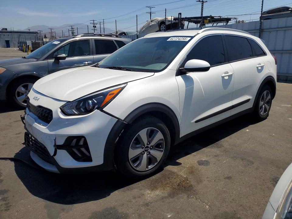 62724256 :رقم المزاد ، KNDCB3LC6N5532782 vin ، 2022 Kia Niro مزاد بيع