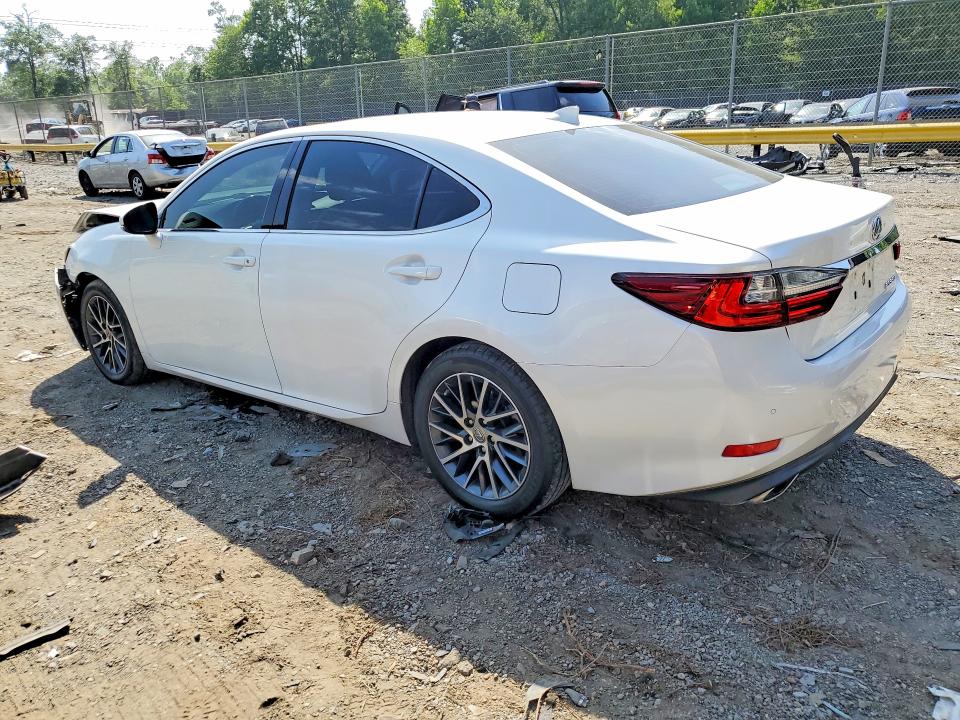 2017 Lexus Es მანქანა იყიდება აუქციონზე, vin: 58ABK1GG7HU051032, აუქციონის ნომერი: 85622305
