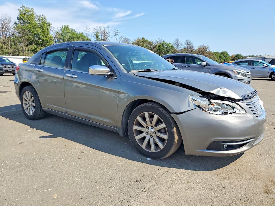 Продажа на аукционе авто 2013 Chrysler 200, vin: 1C3CCBCG4DN747364, номер лота: 62488226