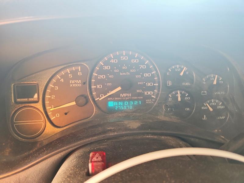 61022436 :رقم المزاد ، 2GCEC19V921282065 vin ، 2002 Chevrolet Silverado مزاد بيع