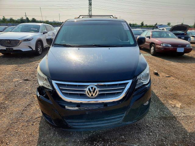 2011 Volkswagen Routan მანქანა იყიდება აუქციონზე, vin: 2V4RW3DG9BR670806, აუქციონის ნომერი: 61477926