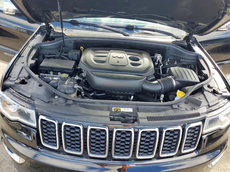60306696 :رقم المزاد ، 1C4RJFBG2JC121372 vin ، 2018 Jeep Grand Cherokee مزاد بيع