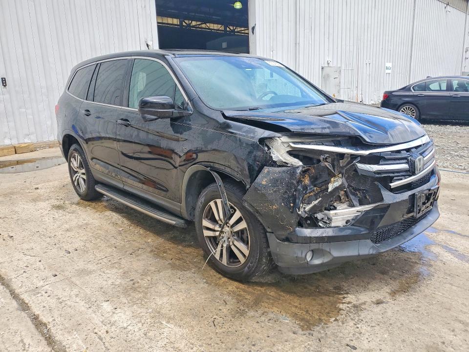63140526 :رقم المزاد ، 5FNYF6H67GB097240 vin ، 2016 Honda Pilot مزاد بيع