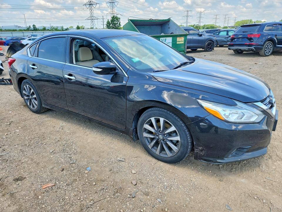 Продажа на аукционе авто 2017 Nissan Altima, vin: 1N4AL3AP3HC129097, номер лота: 59733846
