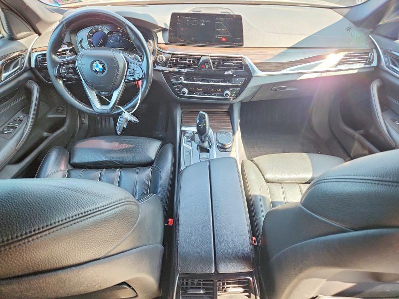 61616756 :رقم المزاد ، WBAJA7C56KWW07017 vin ، 2019 Bmw 530 مزاد بيع