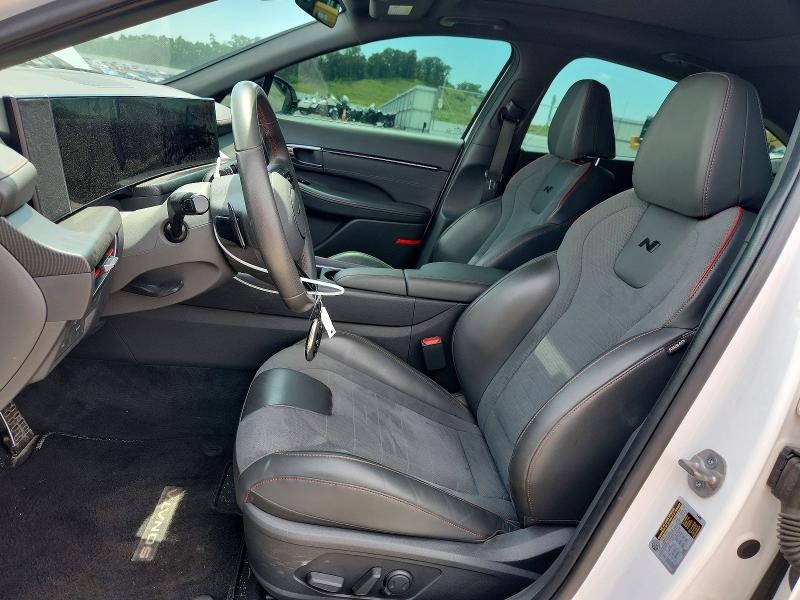 2024 Hyundai Sonata მანქანა იყიდება აუქციონზე, vin: KMHL54JC7RA390385, აუქციონის ნომერი: 60193696