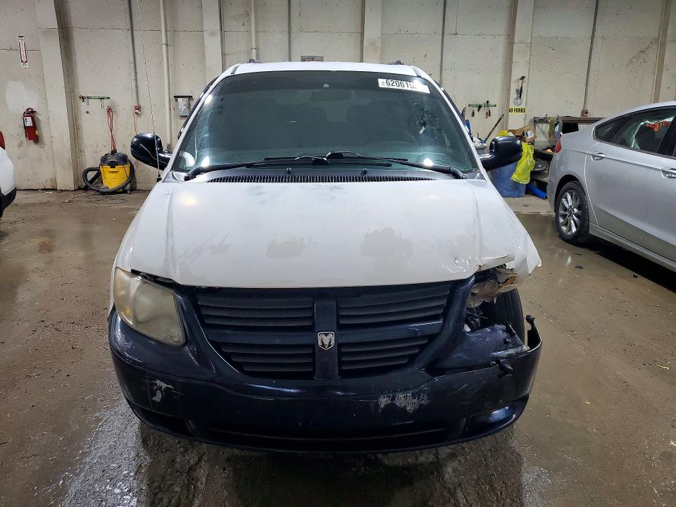 Продажа на аукционе авто 2005 Dodge Grand Caravan, vin: 1D4GP24R95B167065, номер лота: 62061936