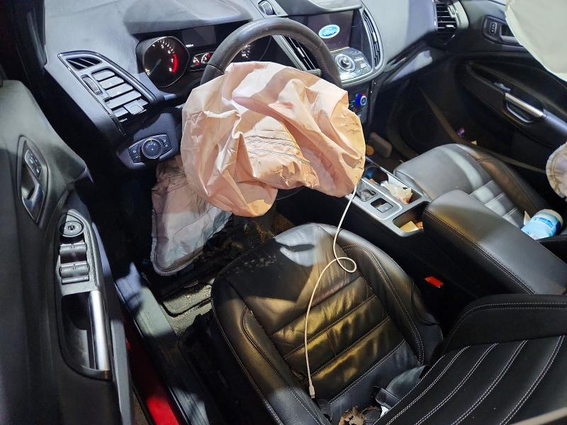 Продажа на аукционе авто 2018 Ford Escape, vin: 1FMCU9J98JUA45938, номер лота: 60139366