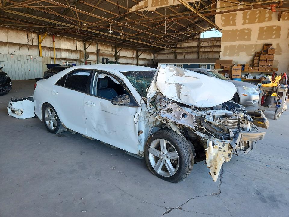 Auction sale of the 2014 Toyota Camry, vin: 4T1BF1FKXEU324171, lot number: 62400886