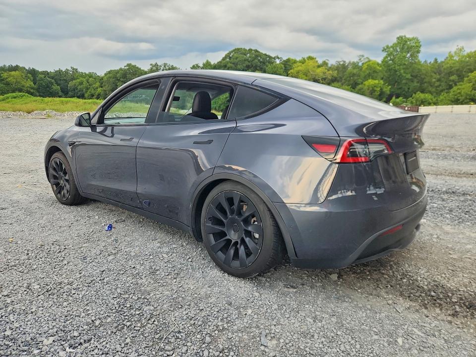 2020 Tesla Model Y მანქანა იყიდება აუქციონზე, vin: 5YJYGDEE4LF049072, აუქციონის ნომერი: 61695726