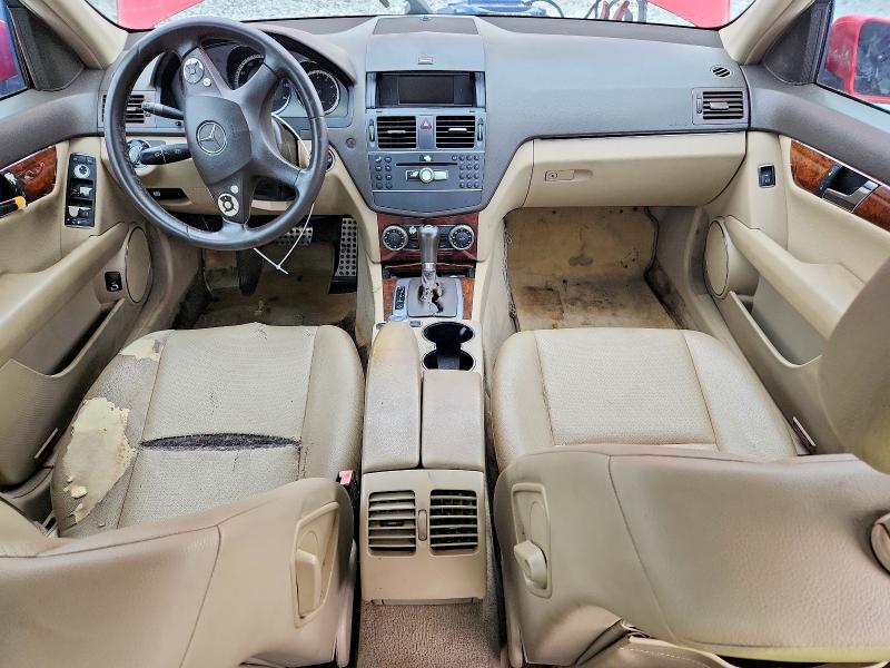 2011 Mercedes-benz C მანქანა იყიდება აუქციონზე, vin: WDDGF5EB2BF647056, აუქციონის ნომერი: 62800426
