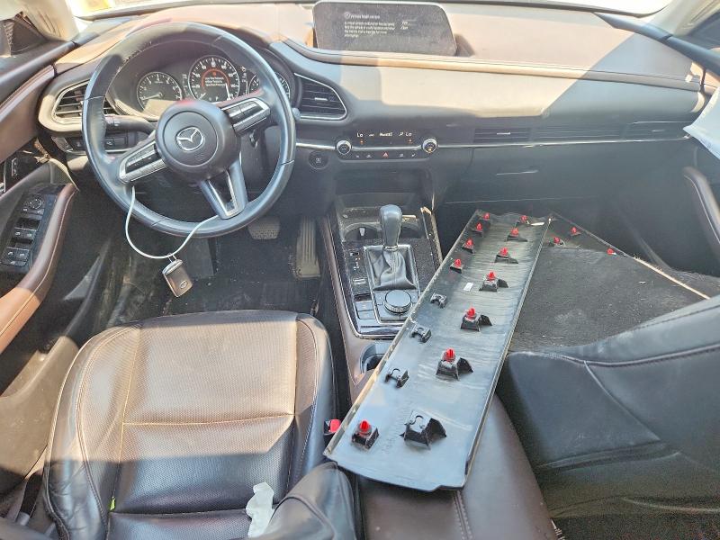 62443876 :رقم المزاد ، 3MVDMBDMXMM221251 vin ، 2021 Mazda Cx-30 مزاد بيع