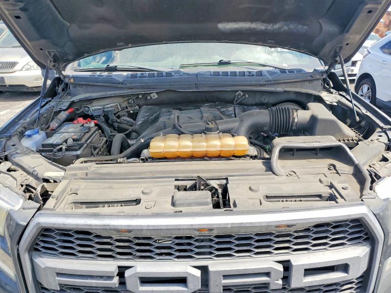 61947926 :رقم المزاد ، 1FTEW1CP8GKE75249 vin ، 2016 Ford F150 مزاد بيع