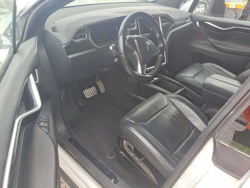 Продажа на аукционе авто 2016 Tesla Model X, vin: 5YJXCBE40GF008995, номер лота: 60837936