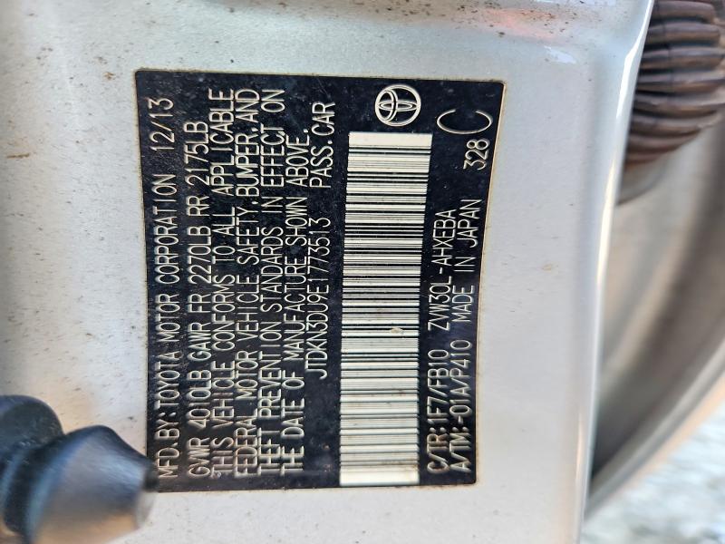 62101376 :رقم المزاد ، JTDKN3DU9E1773513 vin ، 2014 Toyota Prius مزاد بيع