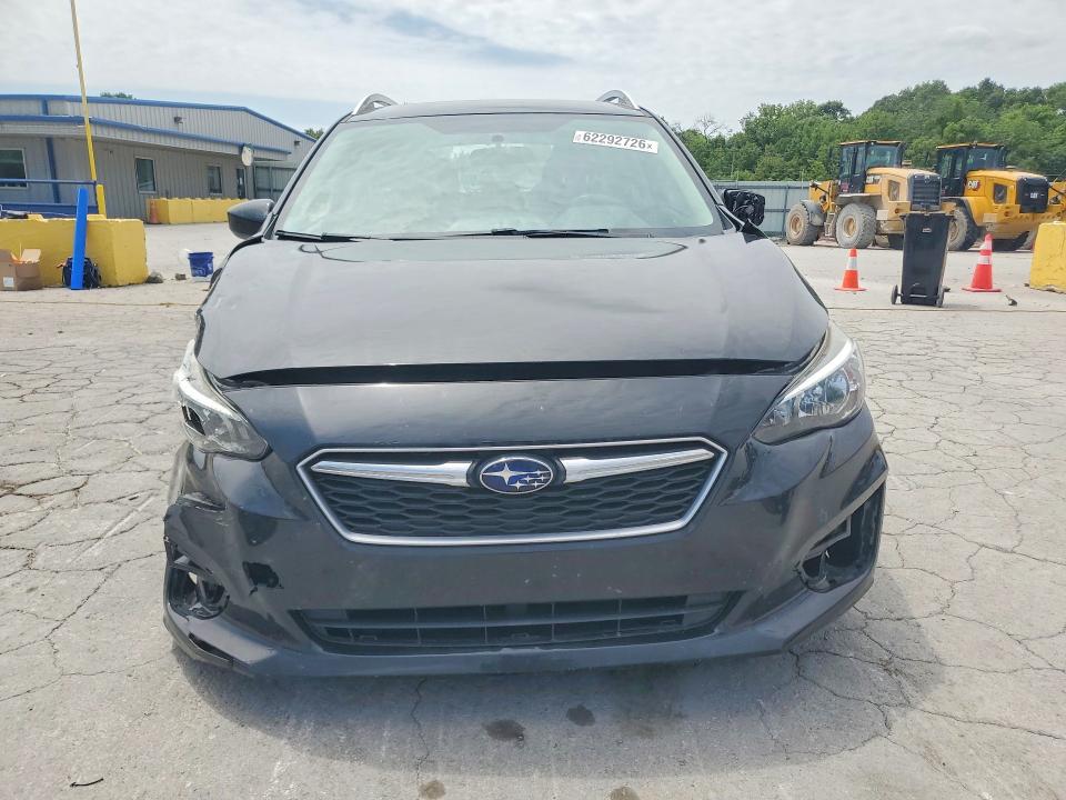 62292726 :رقم المزاد ، 4S3GTAB68J3735659 vin ، 2018 Subaru Impreza مزاد بيع