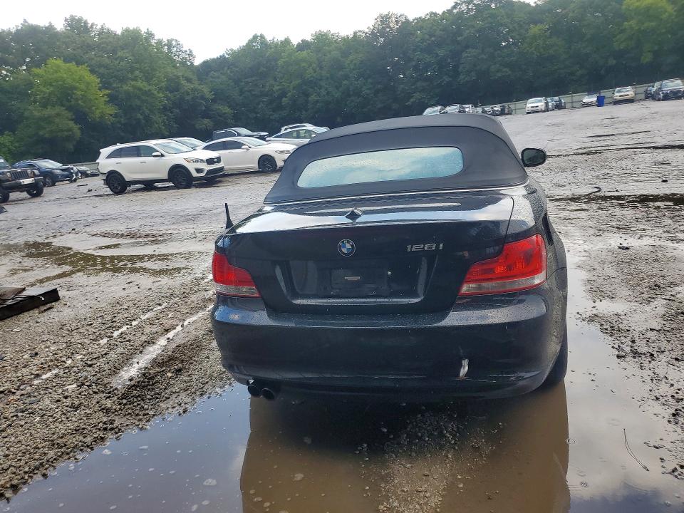 60983556 :رقم المزاد ، WBAUN1C5XDVR01849 vin ، 2013 Bmw 128 مزاد بيع