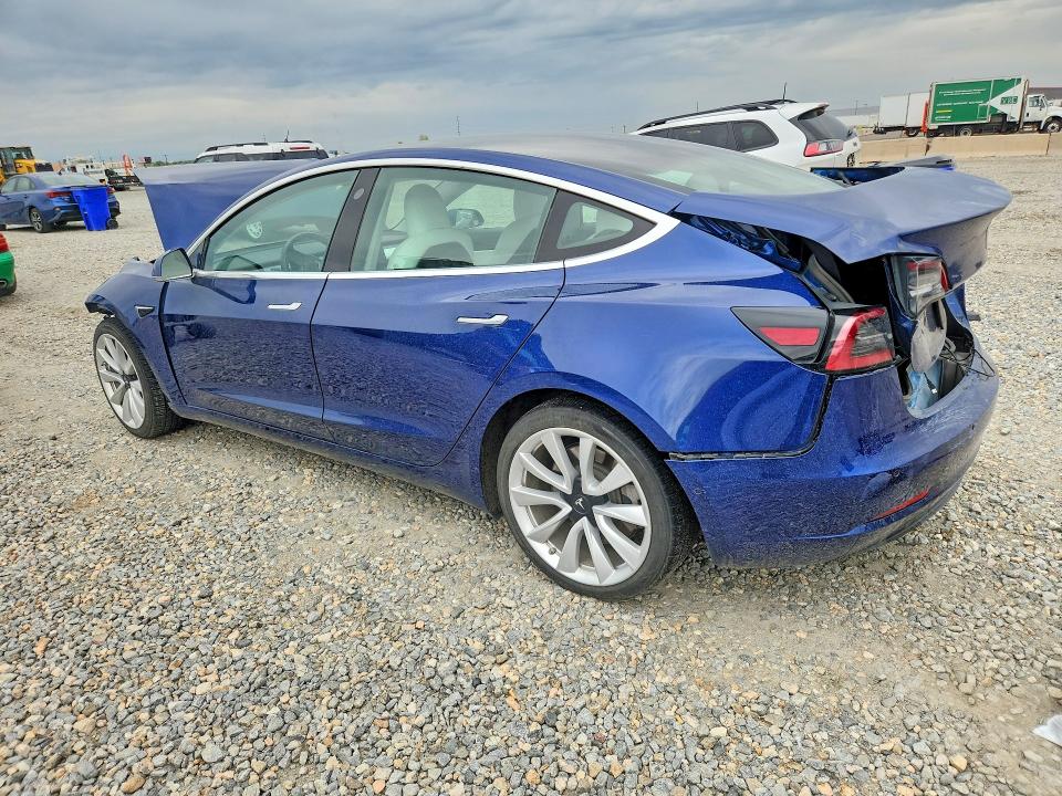 62783066 :رقم المزاد ، 5YJ3E1EB7LF783337 vin ، 2020 Tesla Model 3 مزاد بيع