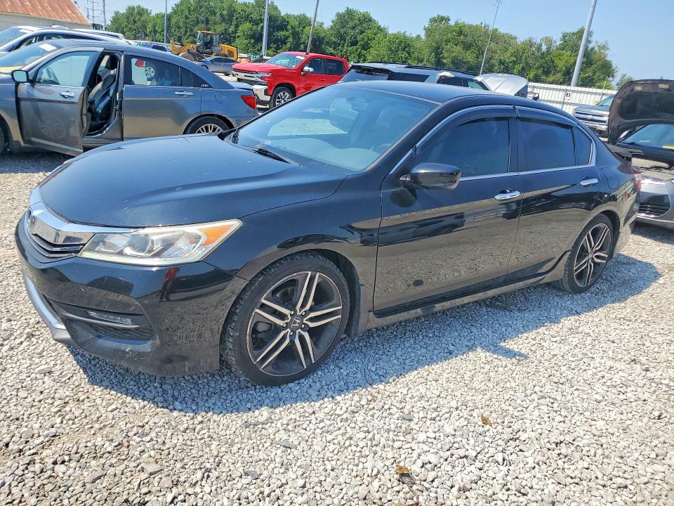 Auction sale of the 2017 Honda Accord, vin: 1HGCR2F57HA022716, lot number: 60302346