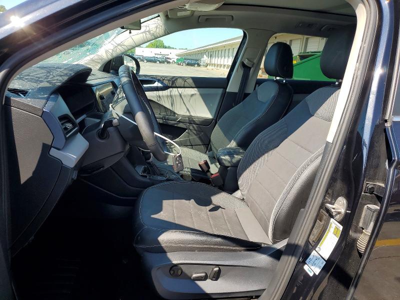 61054686 :رقم المزاد ، 3VVLX7B26NM048849 vin ، 2022 Volkswagen Taos مزاد بيع