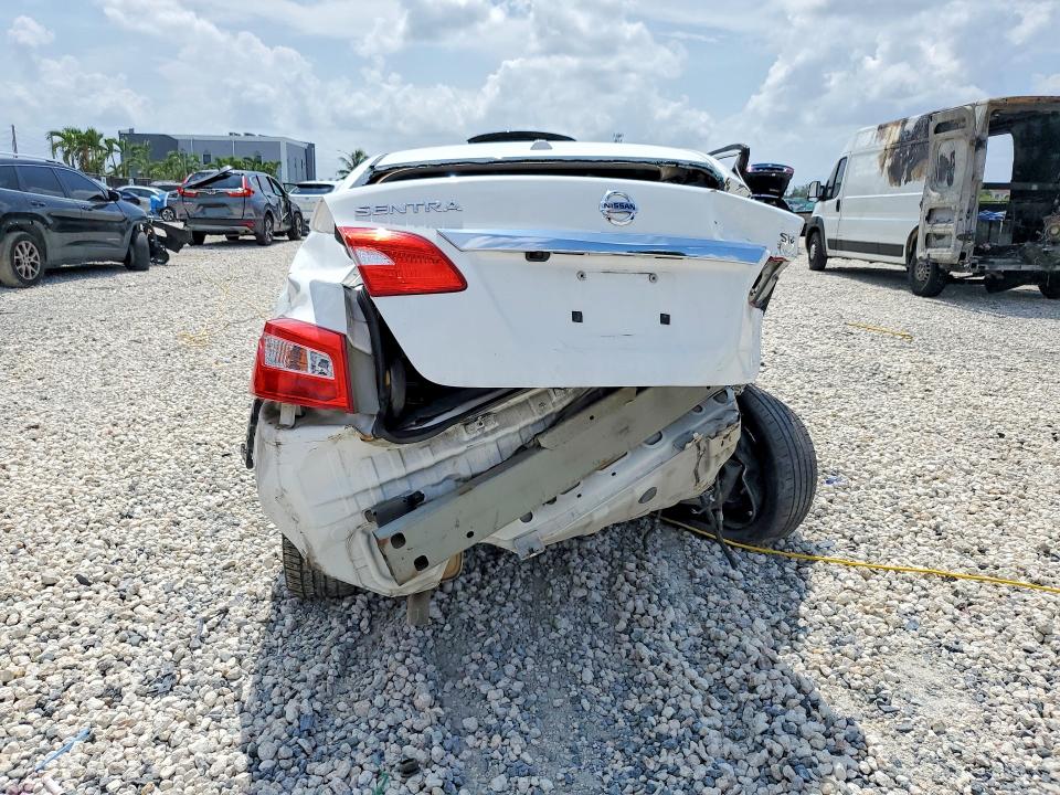 Продаж на аукціоні авто 2016 Nissan Sentra, vin: 3N1AB7AP5GY213757, номер лоту: 62097516