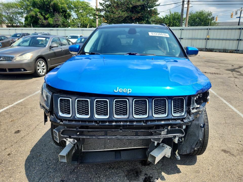 2018 Jeep Compass მანქანა იყიდება აუქციონზე, vin: 3C4NJDCB8JT397985, აუქციონის ნომერი: 61230016