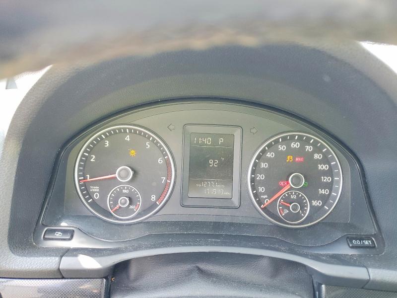 61138516 :رقم المزاد ، 3VWRX7AJ3AM065679 vin ، 2010 Volkswagen Jetta مزاد بيع