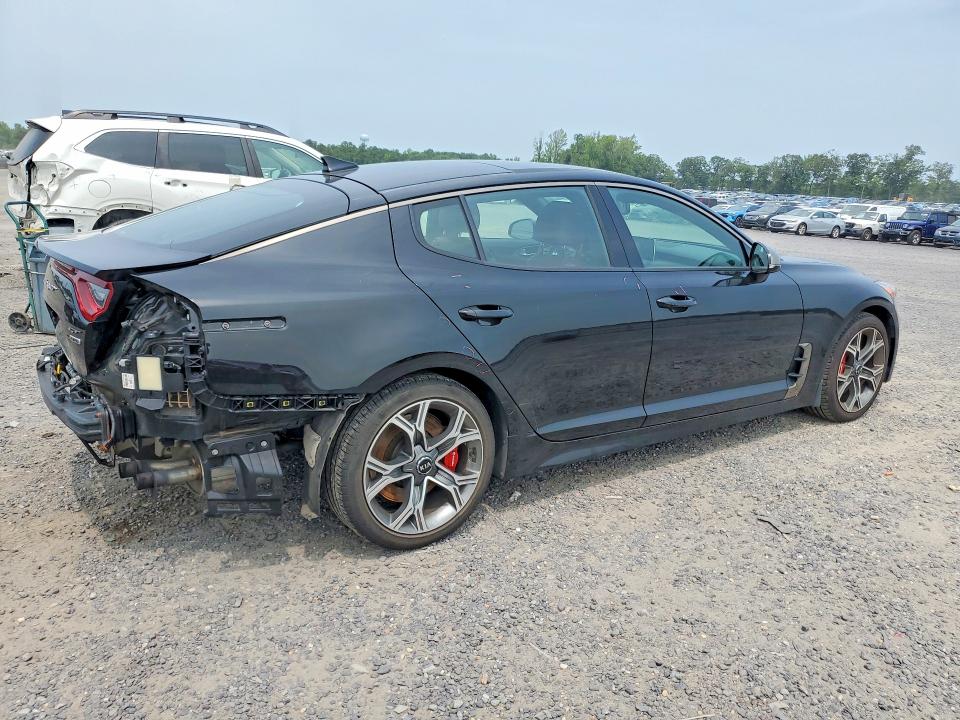61341646 :رقم المزاد ، KNAE45LC7K6063946 vin ، 2019 Kia Stinger مزاد بيع