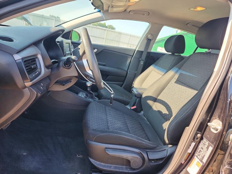 59541586 :رقم المزاد ، 3KPA24AB5JE113859 vin ، 2018 Kia Rio مزاد بيع