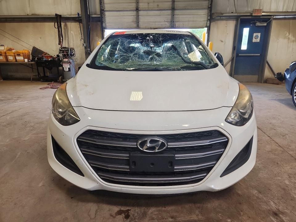Продаж на аукціоні авто 2017 Hyundai Elantra Gt, vin: KMHD35LHXHU373067, номер лоту: 59297196