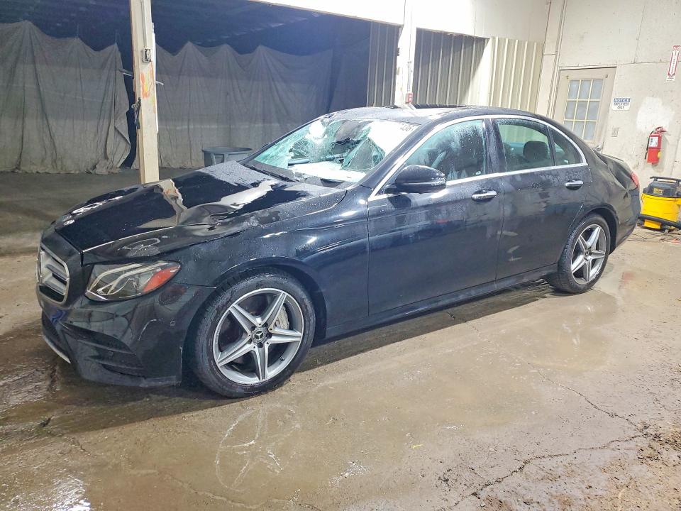2019 Mercedes-benz E მანქანა იყიდება აუქციონზე, vin: WDDZF6JB6KA555112, აუქციონის ნომერი: 61177436