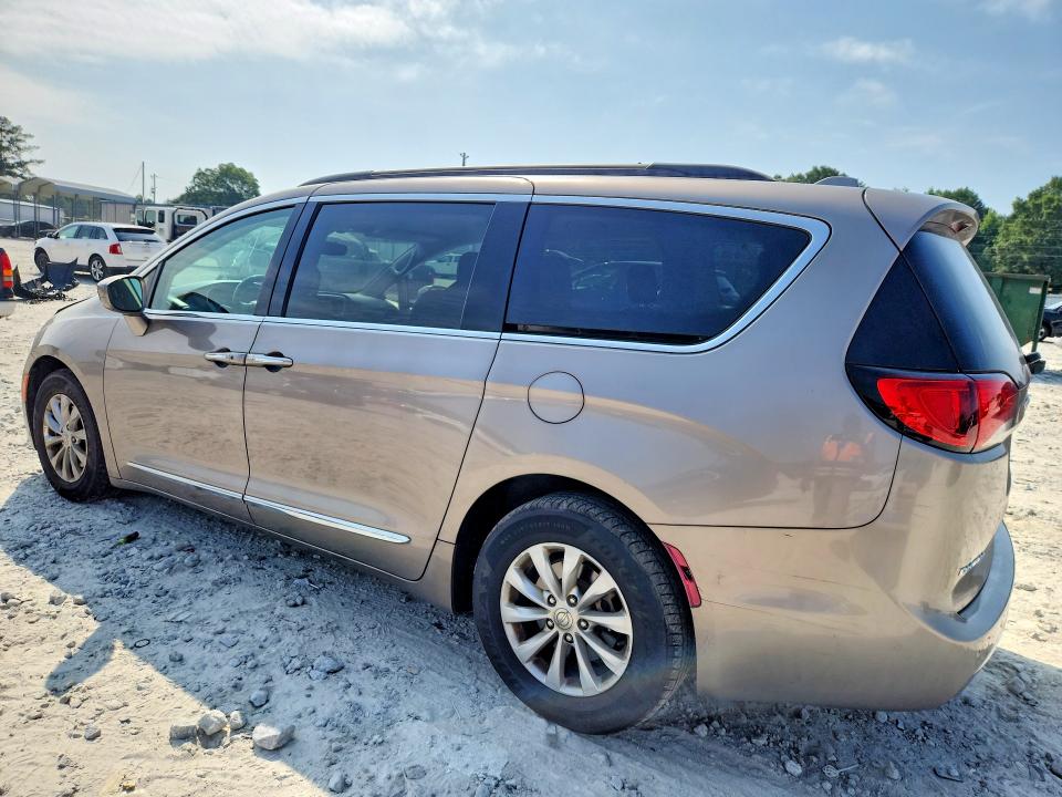 85986245 :رقم المزاد ، 2C4RC1BG6HR535088 vin ، 2017 Chrysler Pacifica مزاد بيع