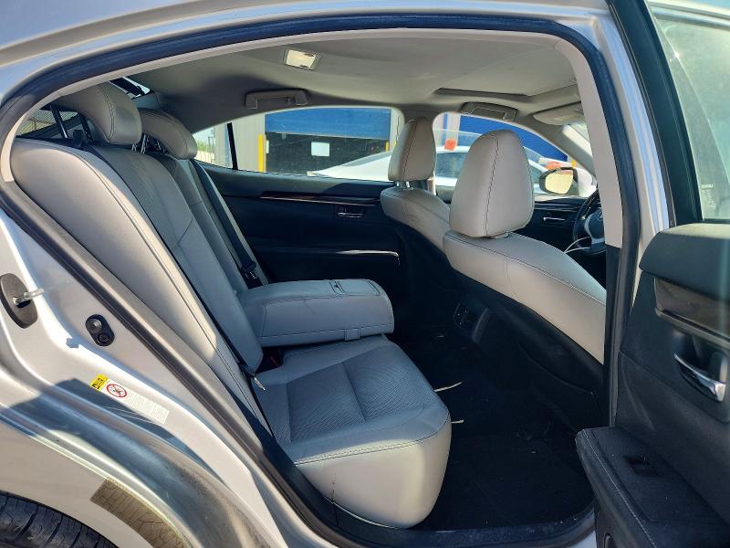 61817206 :رقم المزاد ، JTHBK1GG7D2030150 vin ، 2013 Lexus Es مزاد بيع