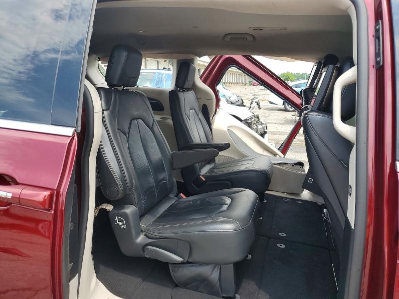 59899586 :رقم المزاد ، 2C4RC1EG2HR614432 vin ، 2017 Chrysler Pacifica مزاد بيع