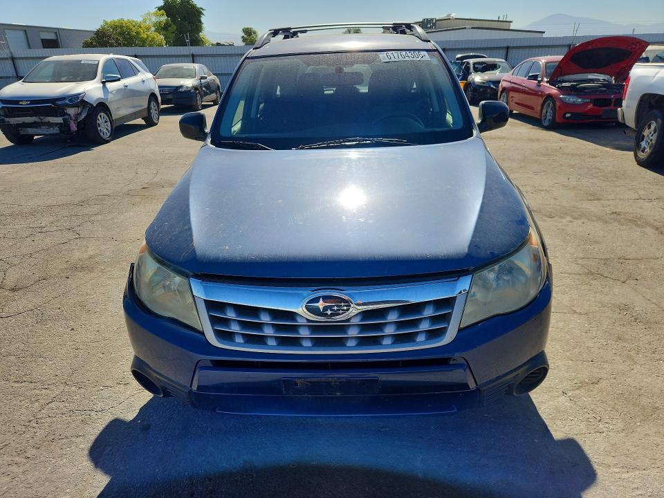 61764306 :رقم المزاد ، JF2SHABC7CH465851 vin ، 2012 Subaru Forester مزاد بيع