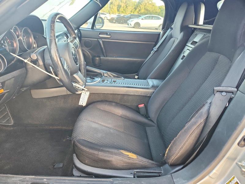 61905066 :رقم المزاد ، JM1NC25F860102645 vin ، 2006 Mazda Mx-5 Miata مزاد بيع