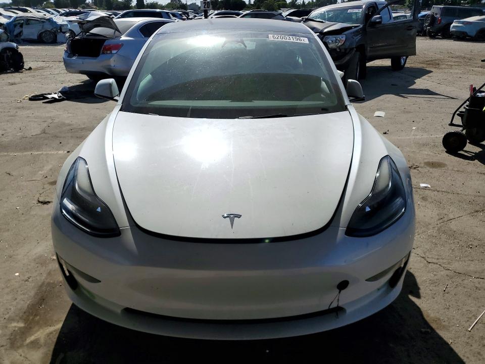 62003196 :رقم المزاد ، 5YJ3E1EAXPF582660 vin ، 2023 Tesla Model 3 مزاد بيع