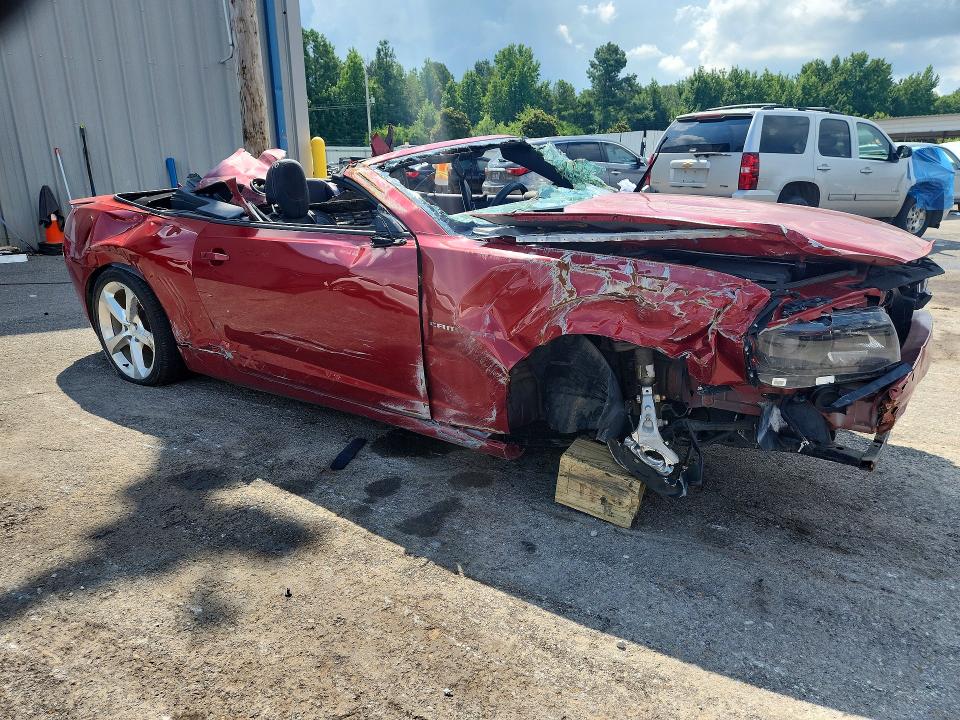 60288686 :رقم المزاد ، 2G1FF3D37F9208544 vin ، 2015 Chevrolet Camaro مزاد بيع
