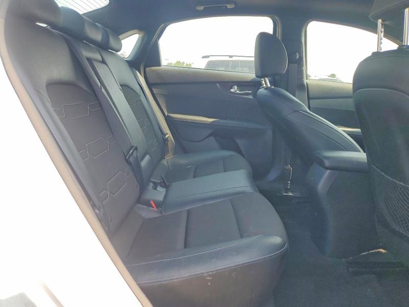 61614146 :رقم المزاد ، 3KPF54AD6PE564242 vin ، 2023 Kia Forte مزاد بيع