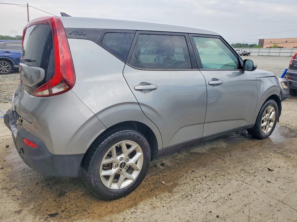 62995296 :رقم المزاد ، KNDJ23AU7N7814582 vin ، 2022 Kia Soul مزاد بيع
