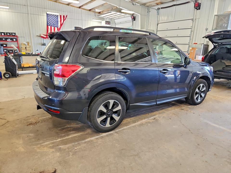Продажа на аукционе авто 2017 Subaru Forester, vin: JF2SJARC1HH485353, номер лота: 60153176