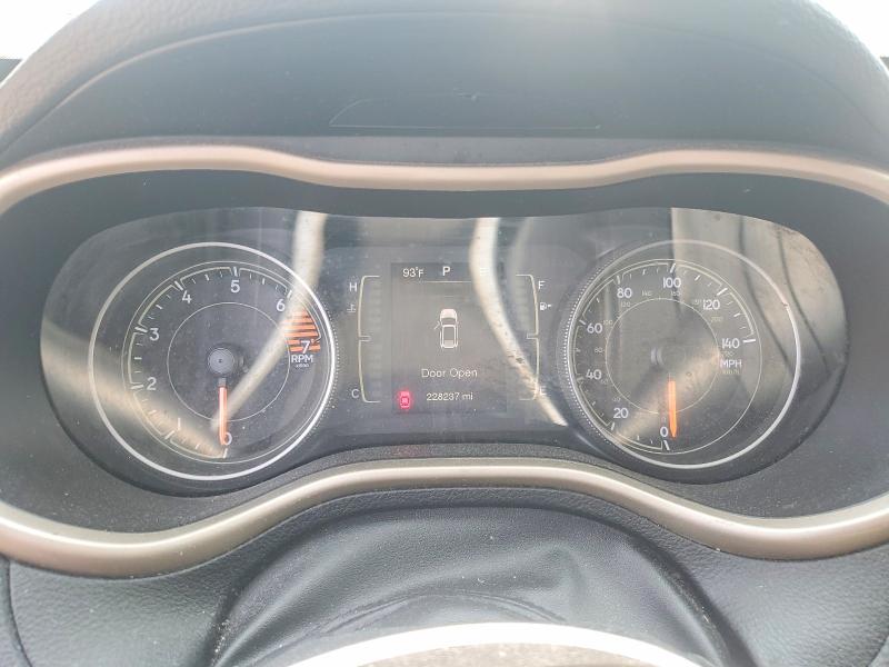 Продаж на аукціоні авто 2016 Jeep Cherokee, vin: 1C4PJMCB7GW145883, номер лоту: 61226646