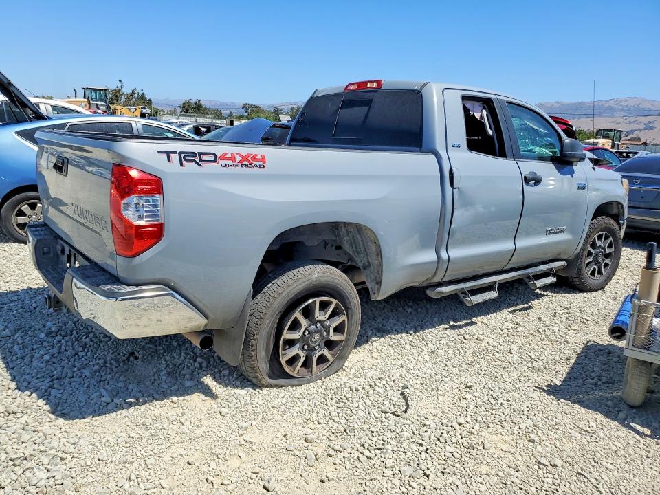 Продажа на аукционе авто 2018 Toyota Tundra, vin: 5TFUY5F13JX754090, номер лота: 61613246