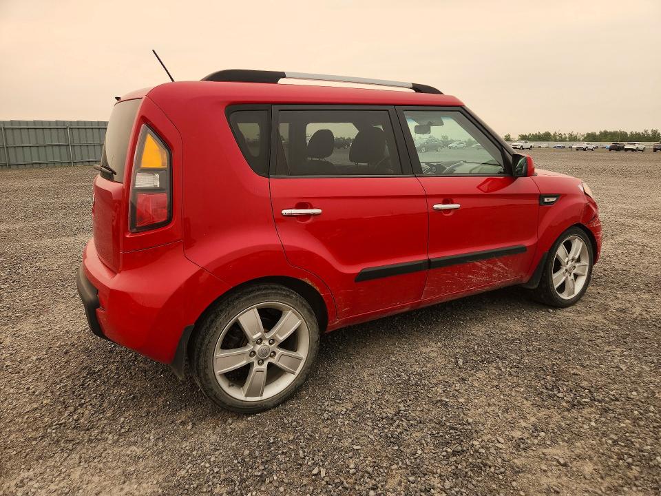 60569086 :رقم المزاد ، KNDJT2A29B7325831 vin ، 2011 Kia Soul مزاد بيع
