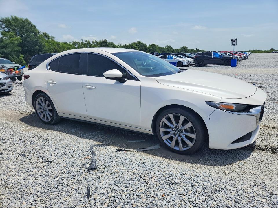 Продажа на аукционе авто 2021 Mazda 3, vin: JM1BPABL4M1330662, номер лота: 60972196