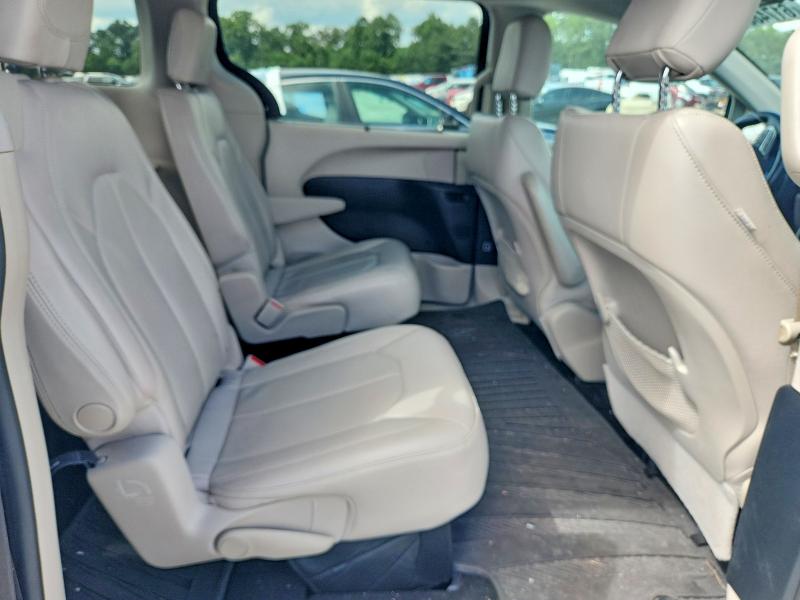 Продажа на аукционе авто 2017 Chrysler Pacifica, vin: 2C4RC1BG4HR511839, номер лота: 61748596