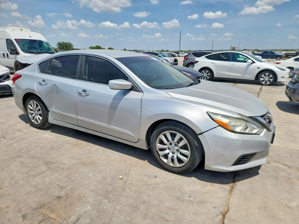 Aukcja sprzedaży 2017 Nissan Altima, vin: 1N4AL3AP4HN329538, numer aukcji: 62756296